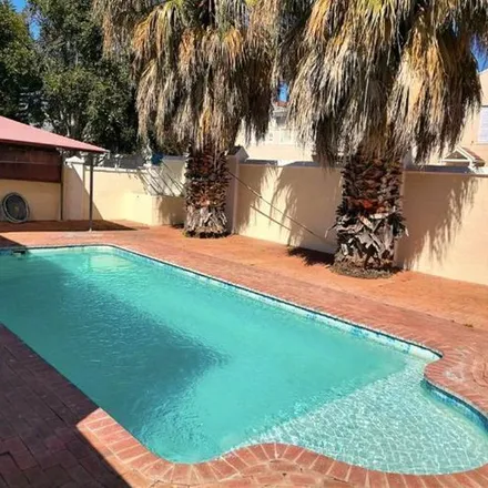 Image 7 - 3 Ruchill Road, Diep River, Western Cape, 7800, South Africa - Apartment for rent