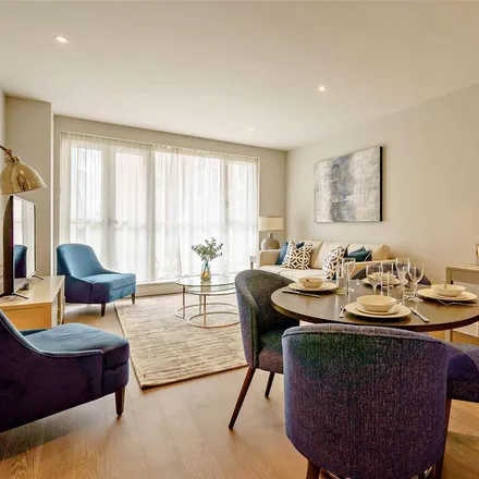 Rent this 1 bed apartment on Eaton House in 39 Westferry Circus, Canary Wharf