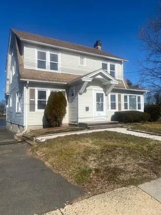 Rent this 3 bed house on South Plainfield Fire Department in 123 Maple Avenue, South Plainfield