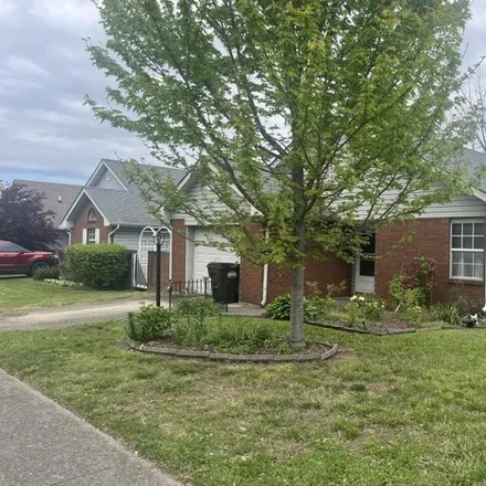 Buy this 3 bed house on 333 Cromwell Way in Lexington, KY 40514