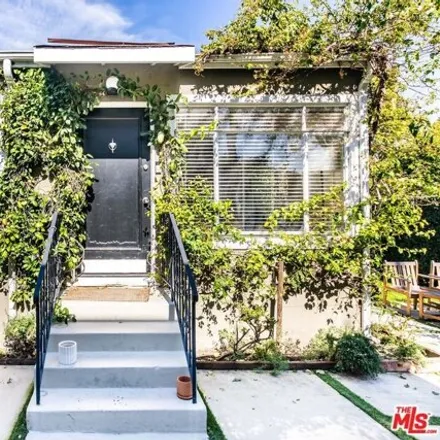 Image 3 - 8233 Westmount Drive, West Hollywood, CA 90069, USA - House for sale