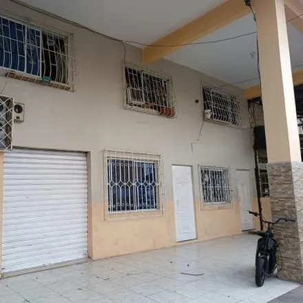 Buy this 15 bed house on León de Febres Cordero in 090308, Guayaquil