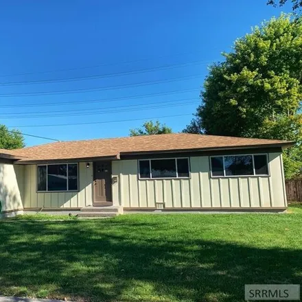 Buy this 3 bed house on 1499 Kearney Street in Idaho Falls, ID 83401