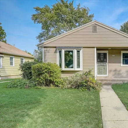 Buy this 2 bed house on 3772 North 62nd Street in Milwaukee, WI 53216