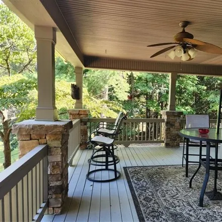 Image 5 - 148 Fern Loop, Golf Estates, Rutherford County, NC 28746, USA - House for sale