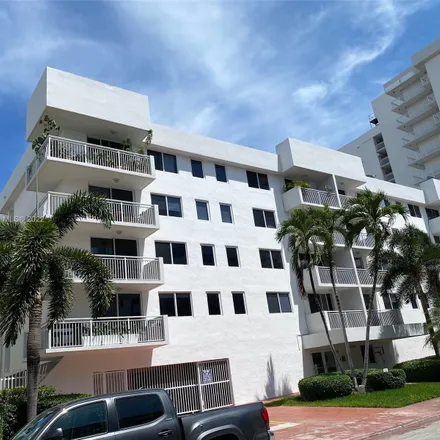 Buy this 1 bed condo on Bayview Condominium in 1345 Lincoln Road, Miami Beach