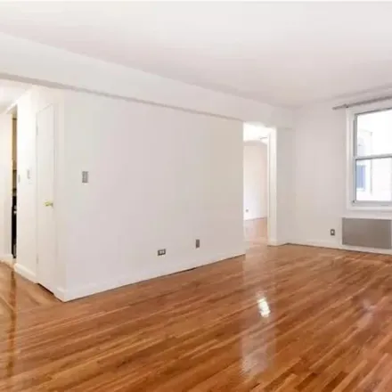 Image 2 - 3363 Sedgwick Avenue, New York, NY 10463, USA - Apartment for rent