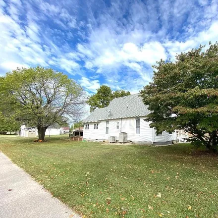 Image 4 - 126 Crist Street, Worthington, Greene County, IN 47471, USA - House for sale