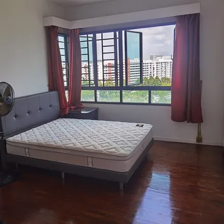 Rent this 1 bed room on 5 in Woodlands Crescent, Singapore 730784