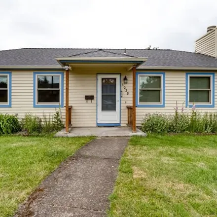 Buy this 3 bed house on 1038 North 5th Street in Springfield, OR 97477
