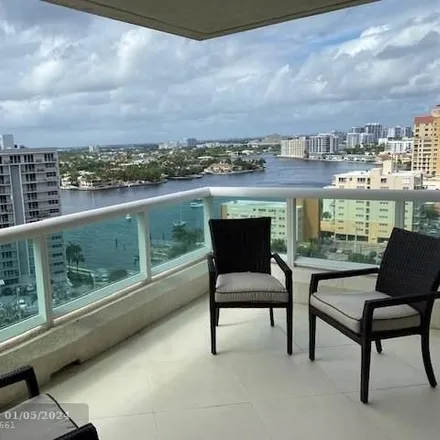 Image 2 - 3033 Poinsettia Street, Fort Lauderdale, FL 33316, USA - Condo for rent