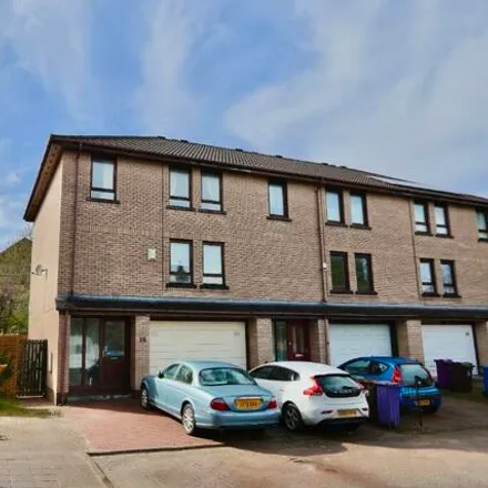 Buy this 5 bed townhouse on Marine Crescent in Glasgow, G51 1HH