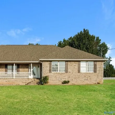 Rent this 3 bed house on 106 Hickory Trail Drive in French Hill, Madison County