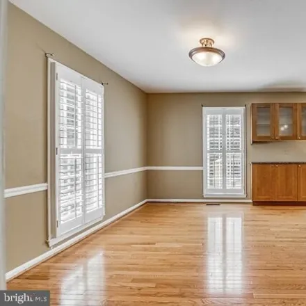 Image 5 - 5611 Ridge View Drive, Rose Hill, Fairfax County, VA 22310, USA - Townhouse for rent