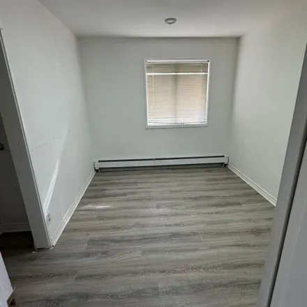 Rent this 5 bed apartment on 74 Thirty Eighth Street in Toronto, ON M8W 3M3