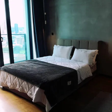 Rent this 3 bed apartment on KL Gateway Mall in 2 Jalan Kerinchi, Pantai Dalam