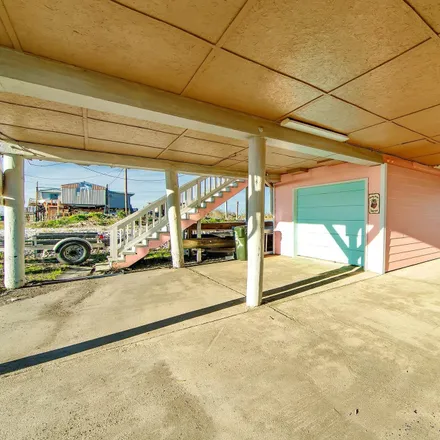 Image 2 - 5301 Highway 56, Chauvin, LA 70344, USA - House for sale
