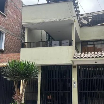 Image 2 - Calle 14, Comas, Lima Metropolitan Area 15316, Peru - House for sale