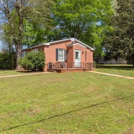 Buy this 3 bed house on 401 East Main Street in San Augustine, San Augustine County