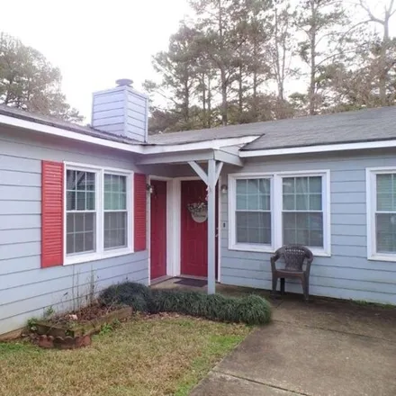 Rent this 2 bed house on 105 Wynnwood Drive in LaGrange, GA 30240