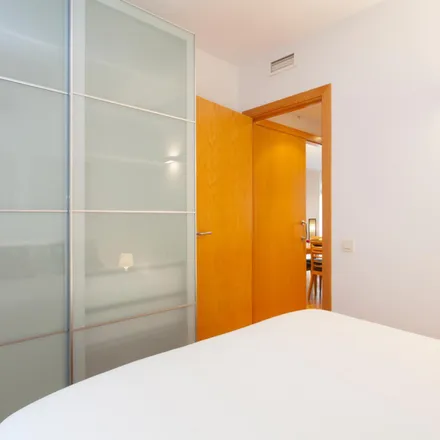 Rent this 2 bed apartment on Carrer d'Entença in 120, 08001 Barcelona