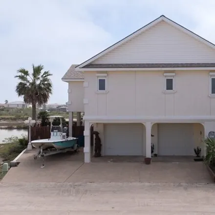 Image 2 - 1657 Harbor Island Drive, Port Isabel, TX 78578, USA - House for sale
