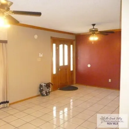 Image 3 - 2290 South 23rd Street, Harlingen, TX 78550, USA - House for sale