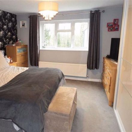 Rent this 4 bed house on Chalkdown in Stevenage, SG2 7BJ