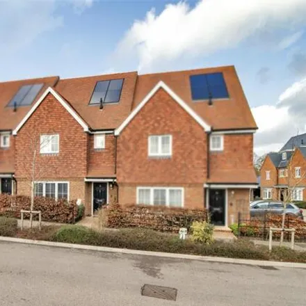 Buy this 3 bed townhouse on Duncalf Road in Royal Tunbridge Wells, TN2 5FT