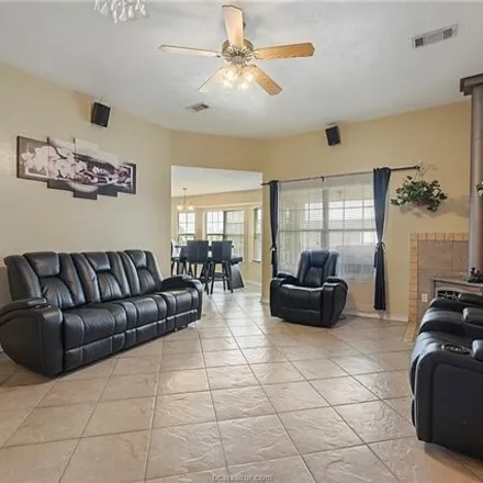 Image 2 - TX 6, College Station, TX 77845, USA - House for rent