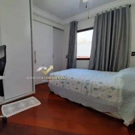 Buy this 3 bed house on Avenida Belo Horizonte in Jardim São Caetano, São Caetano do Sul - SP