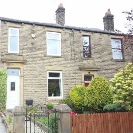 Buy this 3 bed duplex on Union Road in Wardle, OL12 9FG