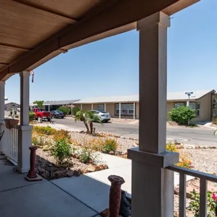 Image 4 - 40671 North Birdie Street, San Tan Valley, AZ 85140, USA - Apartment for sale