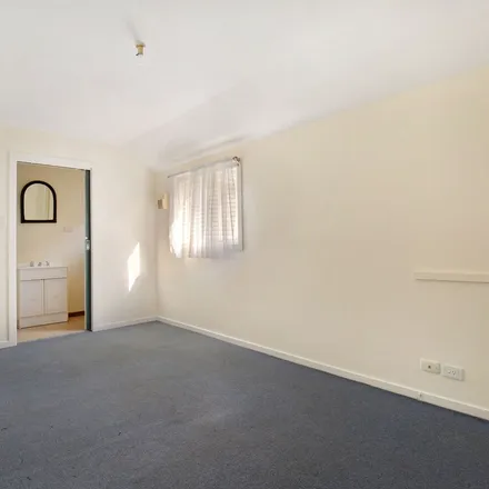 Image 4 - 4 Le Cateau Street, Pascoe Vale South VIC 3044, Australia - Apartment for rent