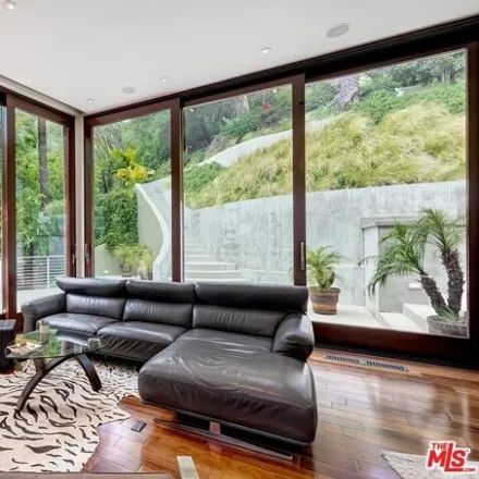 Image 7 - 8113 Willow Glen Road, Los Angeles, CA 90046, USA - House for sale