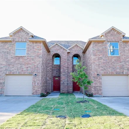 Buy this 3 bed townhouse on 101 Wood Street in Princeton, TX 75407