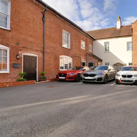 Rent this 2 bed apartment on Beatrice Court in Lichfield, WS13 6UF