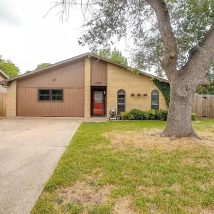 Buy this 4 bed house on 3110 Edelweiss Dr in Grand Prairie, Texas