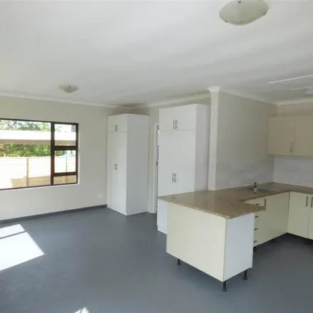 Image 2 - unnamed road, Beacon Bay North, East London, 5210, South Africa - Apartment for rent