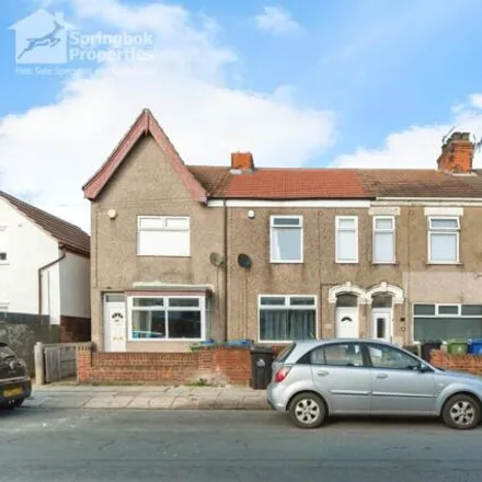 Buy this 3 bed townhouse on Eleanor Street in Grimsby, DN32 8AL