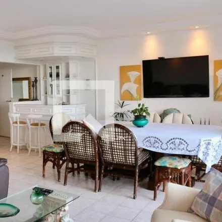 Rent this 5 bed apartment on Avelinos in Avenida Marechal Deodoro da Fonseca 1771, Pitangueiras