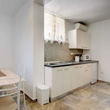 Image 3 - Banjole, Istria County, Croatia - Apartment for rent