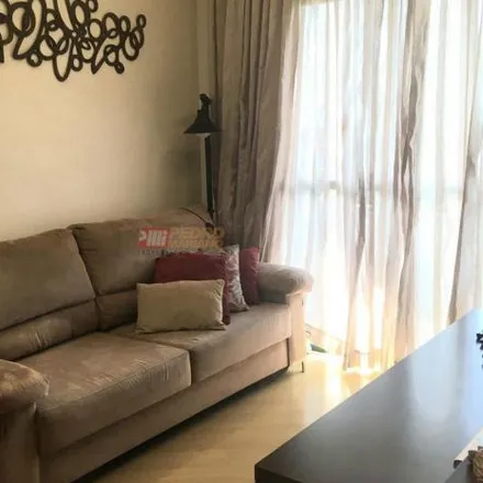 Buy this 2 bed apartment on Avenida Doutor Carlos de Campos in Rudge Ramos, São Bernardo do Campo - SP