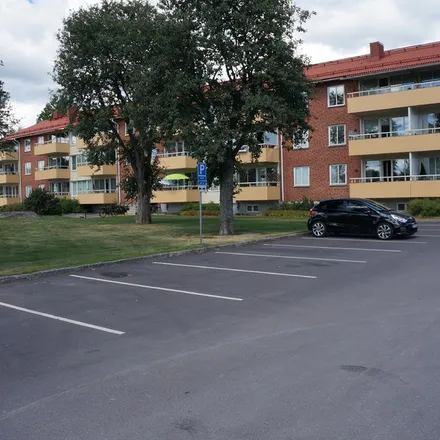 Rent this 4 bed apartment on Timmervägen in 735 36 Surahammar, Sweden