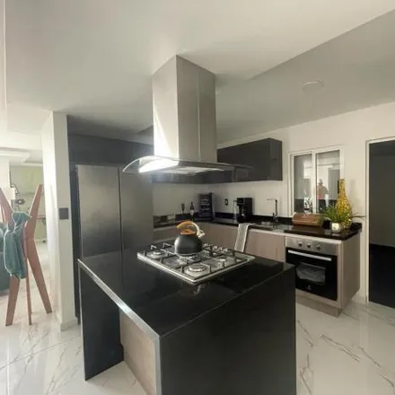 Buy this 2 bed apartment on Prolongación Hidalgo in 52975 Atizapán de Zaragoza, MEX