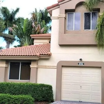 Rent this 3 bed house on Via Regina in Palm Beach County, FL 33433