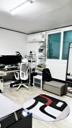 Rent this studio apartment on 서울특별시 광진구 화양동 48-12