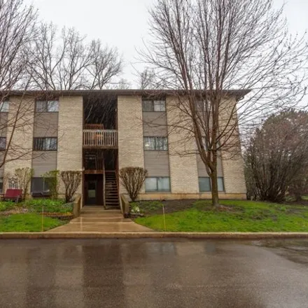 Buy this 2 bed condo on unnamed road in Elgin, IL 60123