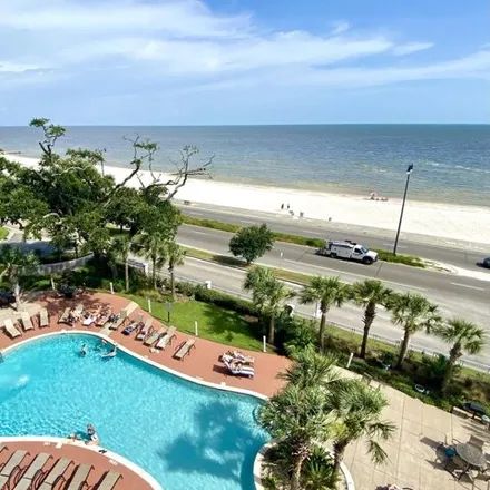 Image 4 - 2228 Beach Drive, Gulfport, MS 39507, USA - Condo for rent