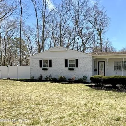 Buy this 3 bed house on 8 Walter Drive in Jackson Township, NJ 08527